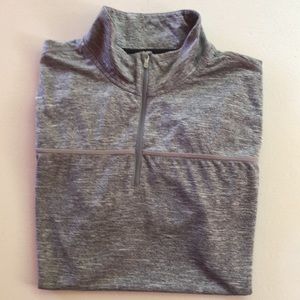 Calvin Klein Mens Pullover.